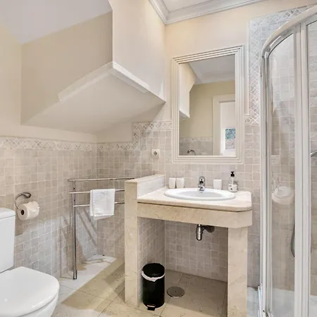 Gadea 6-2 Apartment